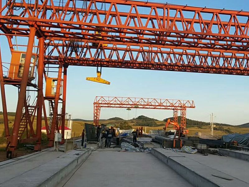 起重機 工程門機
